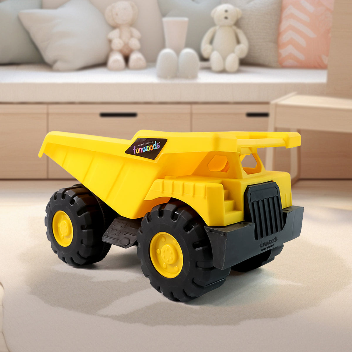 Funwoods Friction-Powered Dump Truck Toy – Big-Wheel Construction Vehicle with Tipping Bed (1 Pc)