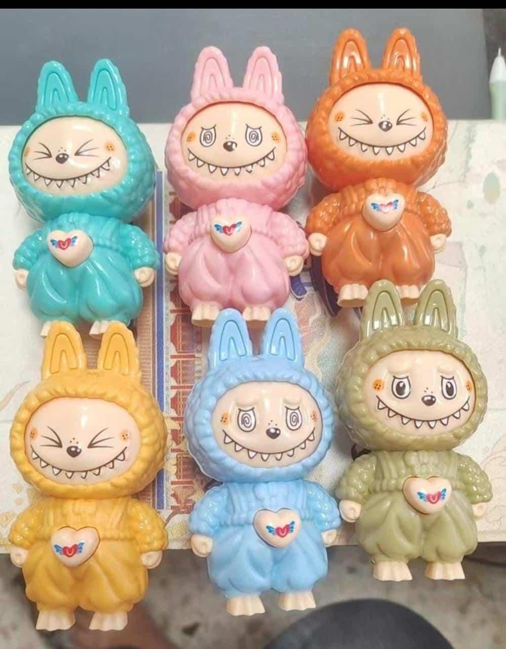 Labubu Keychain | Cute Face-Changing Cartoon Anime Keyring | Desktop Decoration, Backpack Charm & Car Hanging Ornament | Surprise Party Gift (Assorted Color)