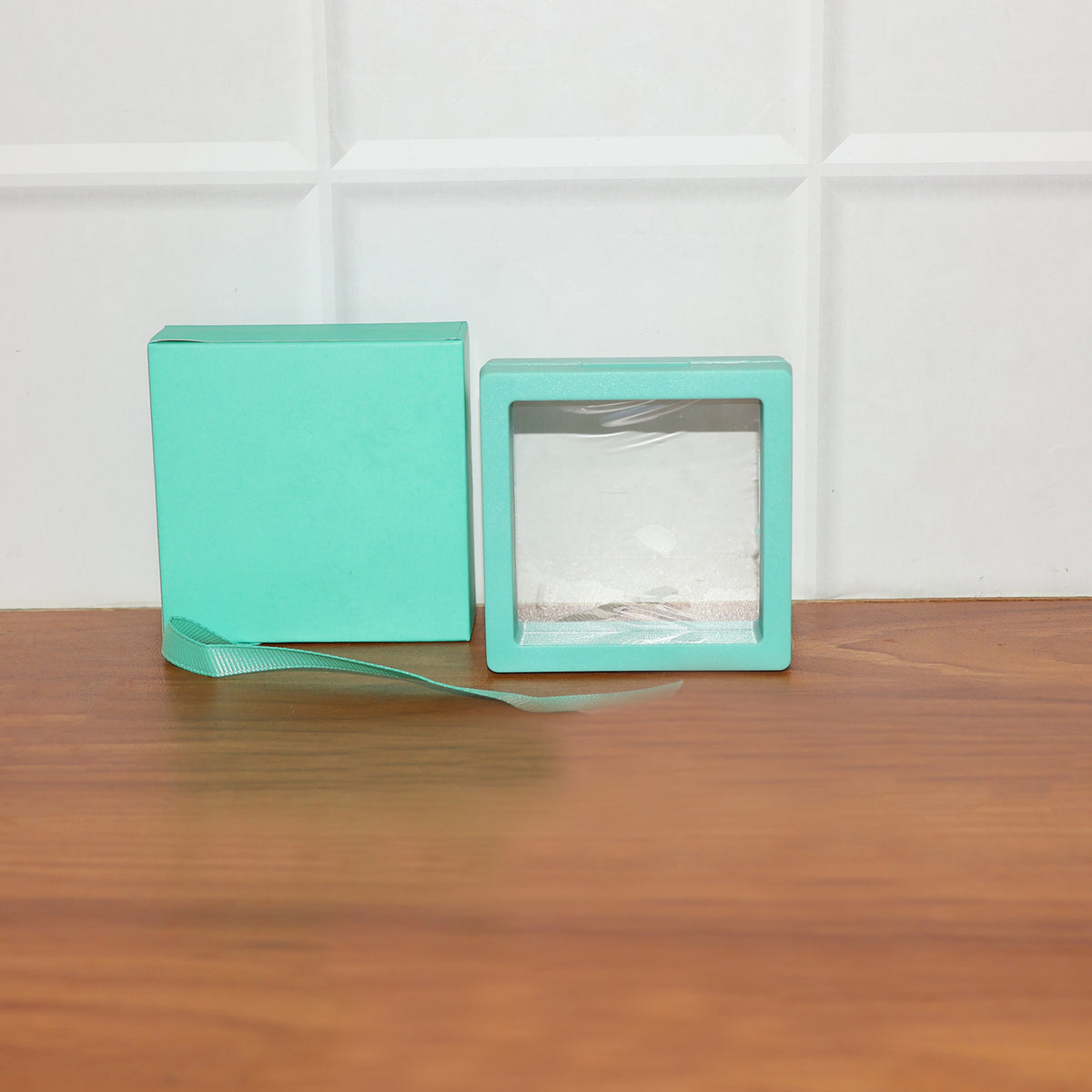 Transparent Jewellery Display Box (7x7 Cm 1 Pc) | Reusable Magnetic Display Case for Shop Counters, Exhibitions & Personal Collections