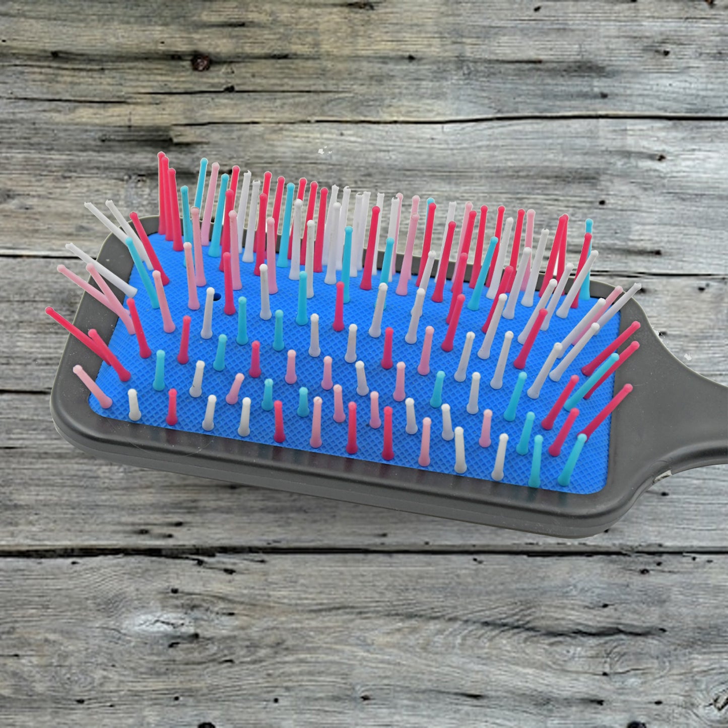 Massage Comb for Detangling and Scalp Massage – Ergonomic Cushion Hair Brush for Straight, Curly, Wet and Dry Hair for Men and Women (1 Pc)