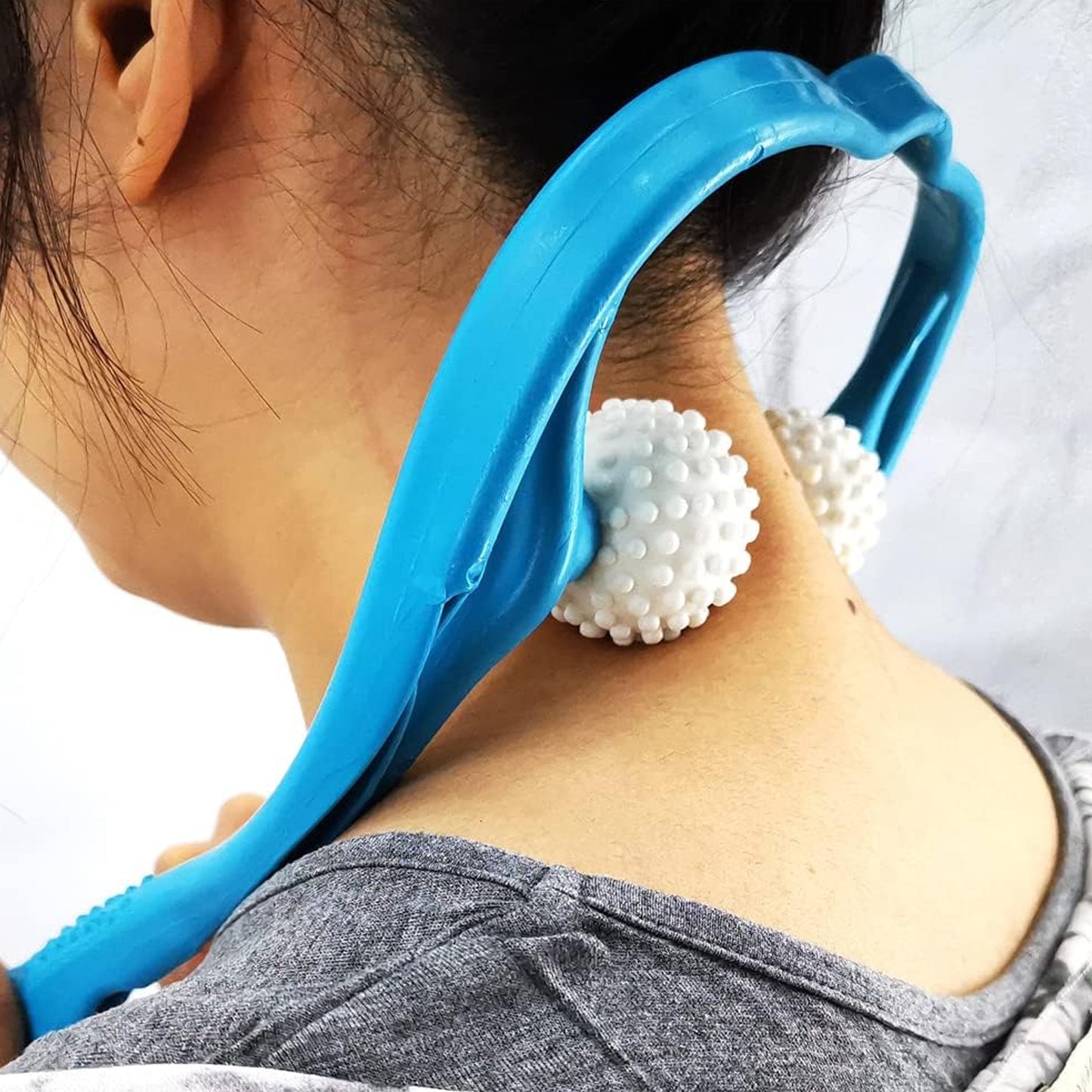 Portable Neck Shoulder Massager Manual Trigger Point Massage Tool for Neck, Shoulders, Back, Arms and Waist Pain Relief (1 Pc)