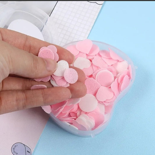 Apple Design Soft Paper Soap – Portable Disposable Soap Flakes for Hand Washing, Travel, School and Daily Hygiene – Cute Apple Shape Soap Paper (1 Pc)