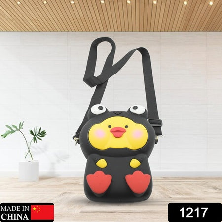 Cute Cartoon Girls Mini Backpack and Shoulder Bag – Portable Silicone Crossbody Purse for Kids, Girls and Women – Lightweight Gift Bag (1 Piece Mix Color)