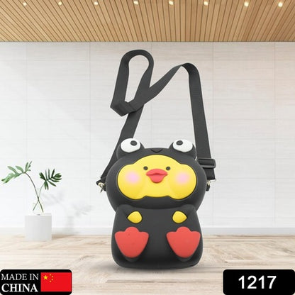 Cute Cartoon Girls Mini Backpack and Shoulder Bag – Portable Silicone Crossbody Purse for Kids, Girls and Women – Lightweight Gift Bag (1 Piece Mix Color)