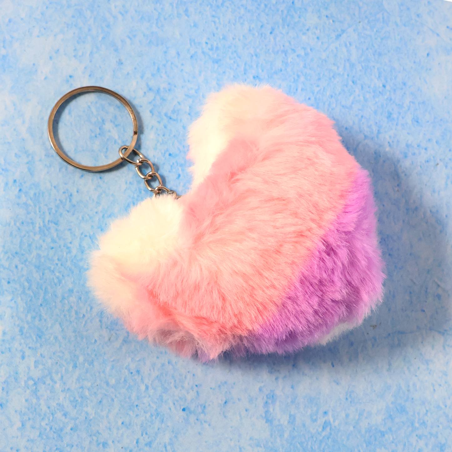 Soft Plush Cute Heart Keychain, Perfect for Key Rings, Bags, and Accessories – 1 Pc