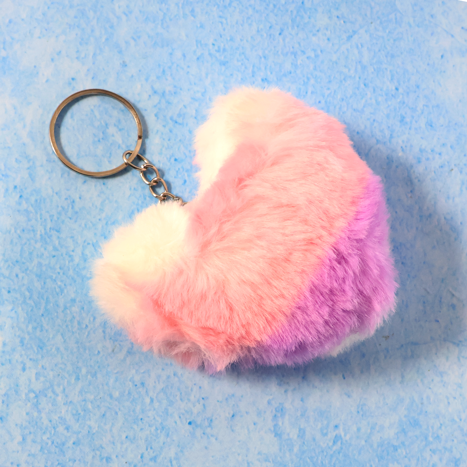 Soft Plush Cute Heart Keychain, Perfect for Key Rings, Bags, and Accessories – 1 Pc