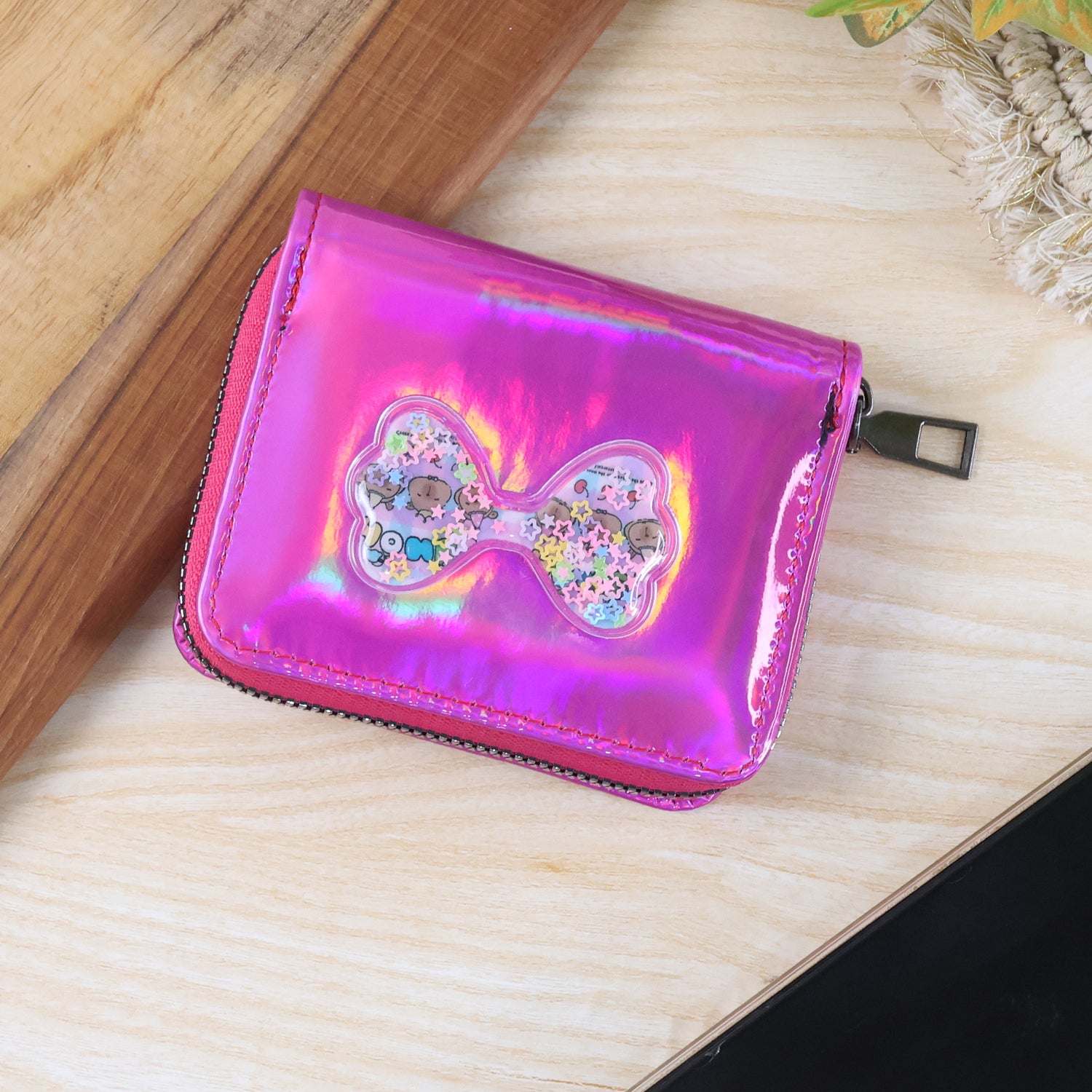 Vibrant Kids Wallet with Cute Bow-Shaped Floating Glitter Design – Trendy Zip Closure Wallet for Girls, School & Birthday Gift Accessory (1 Pc)