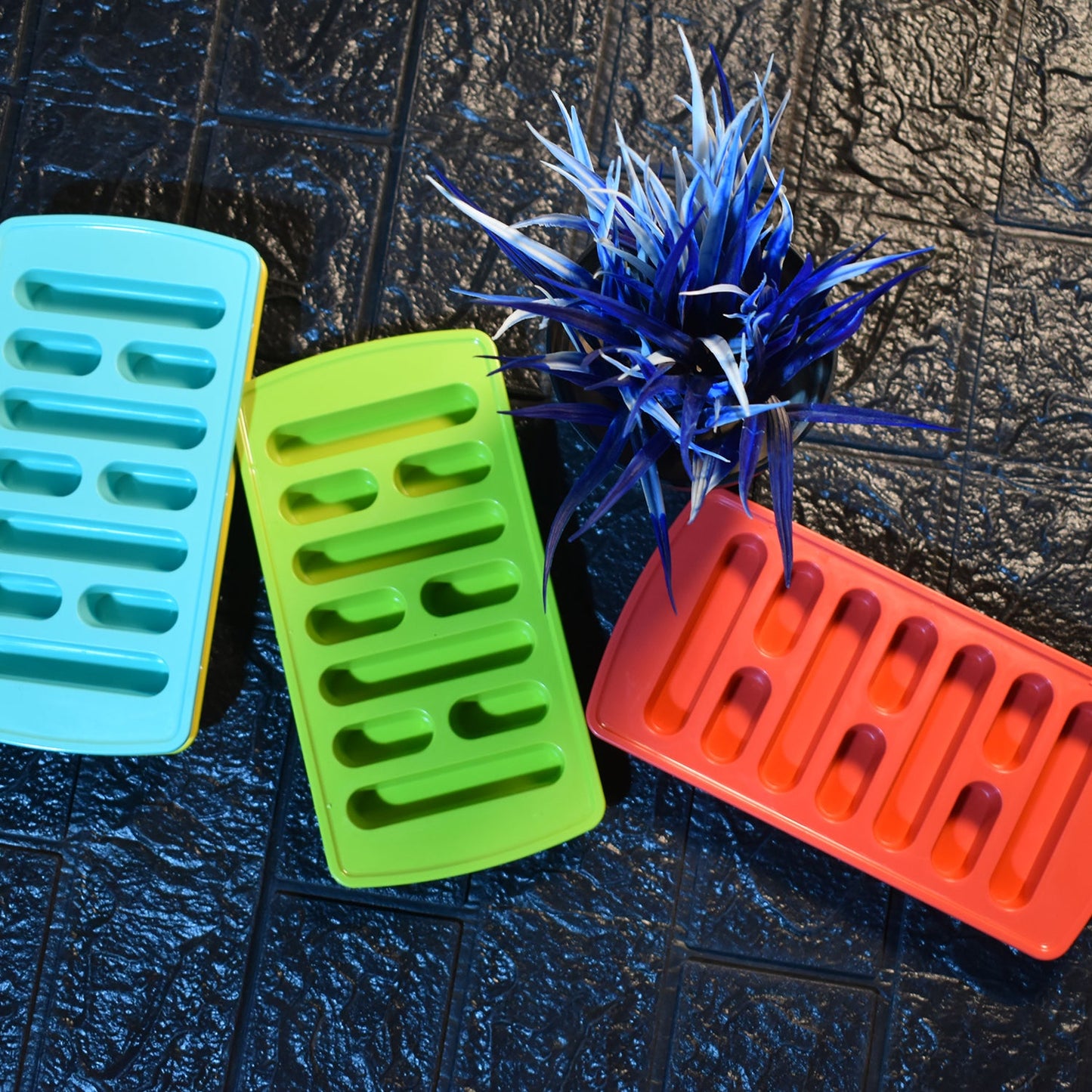 4 Piece Fancy Ice Cube Tray Set for Freezer, Reusable Plastic Ice Cube Molds for Cold Drinks, Juice and Everyday Kitchen Use
