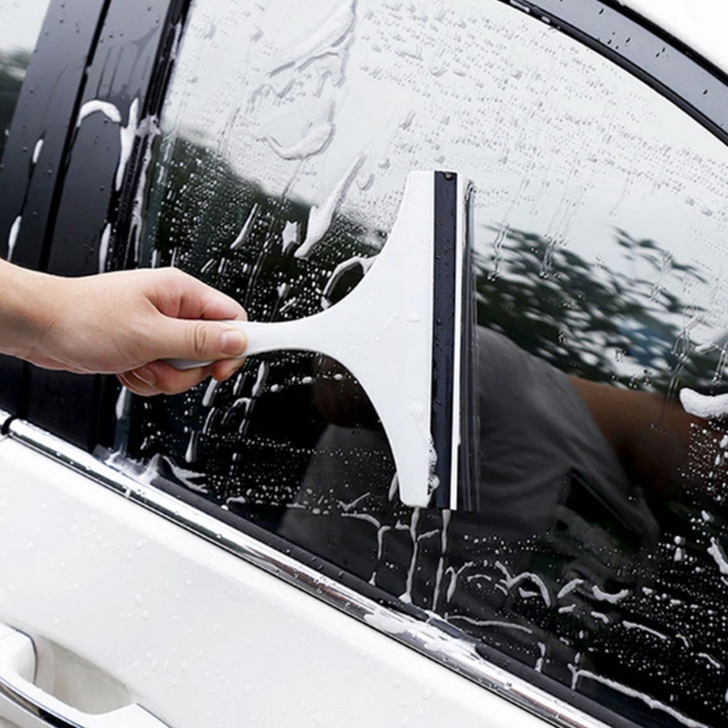 Car Side Mirror Wiper with Extendable Handle – Portable Windshield and Rear View Mirror Cleaning Tool for Cars, SUVs and Bikes (1 Pc)