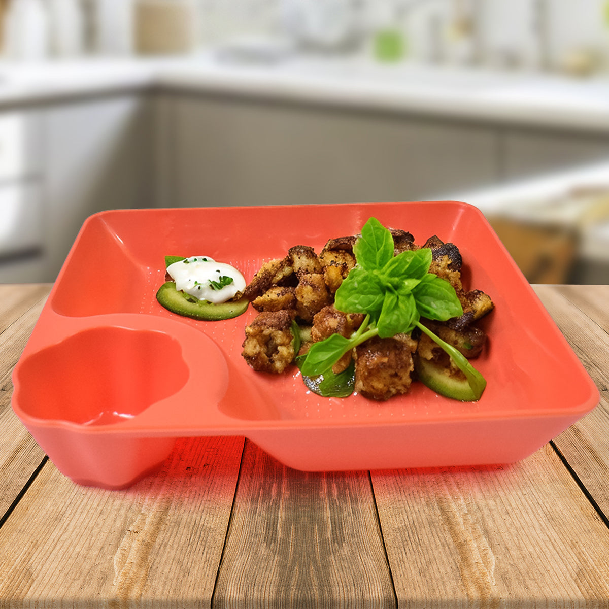 Plastic Dumpling Serving Plate with Sauce Compartment, Divided Snack Tray for Momos, Nachos, Reusable Round Dip Plate for Parties (1 Pc, 18×16 cm)