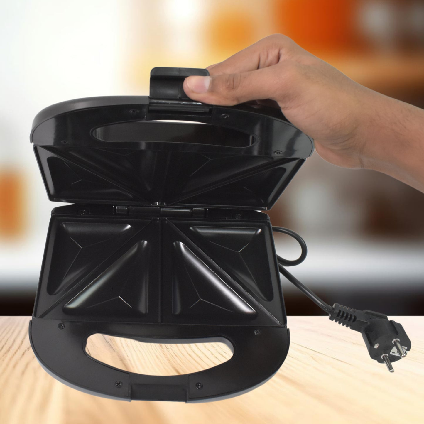 Electric Non-Stick Sandwich Maker with Indicator Lights – Compact Sandwich Toaster Grill for Quick Breakfast and Healthy Snacks