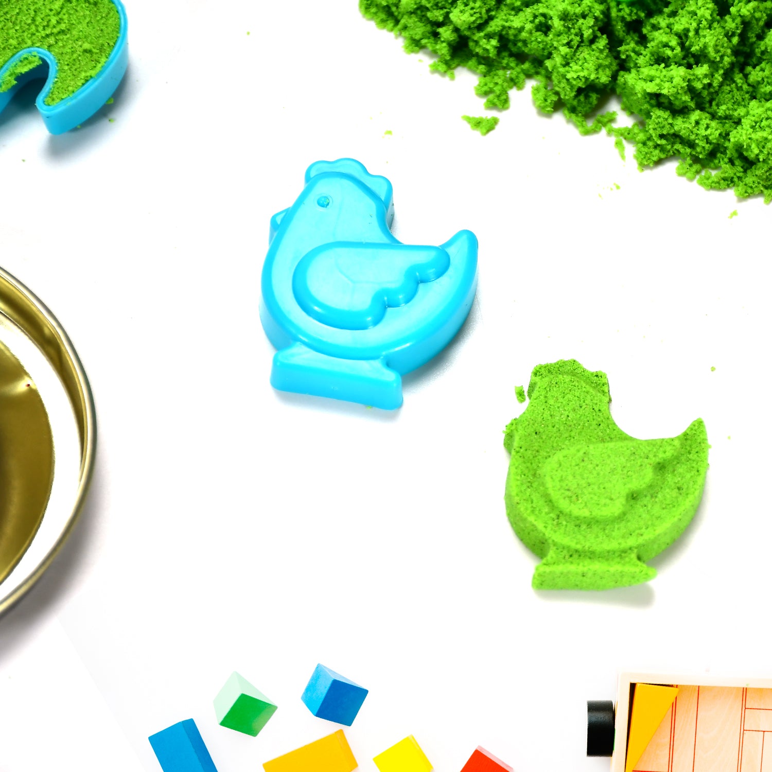 Creative Kinetic Sand for Kids Natural Soft Sand Clay Kit for Creative Learning, Sensory Play and DIY Molding Activities
