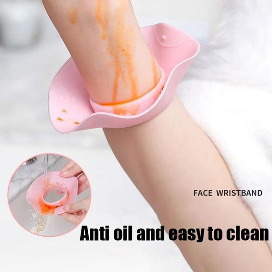 Silicone Wrist Water Stopper Reusable Splash Guard Cuff for Washing to Prevent Water Runoff on Hands Sleeves and Clothing During Daily Sink Use (2 Pc)