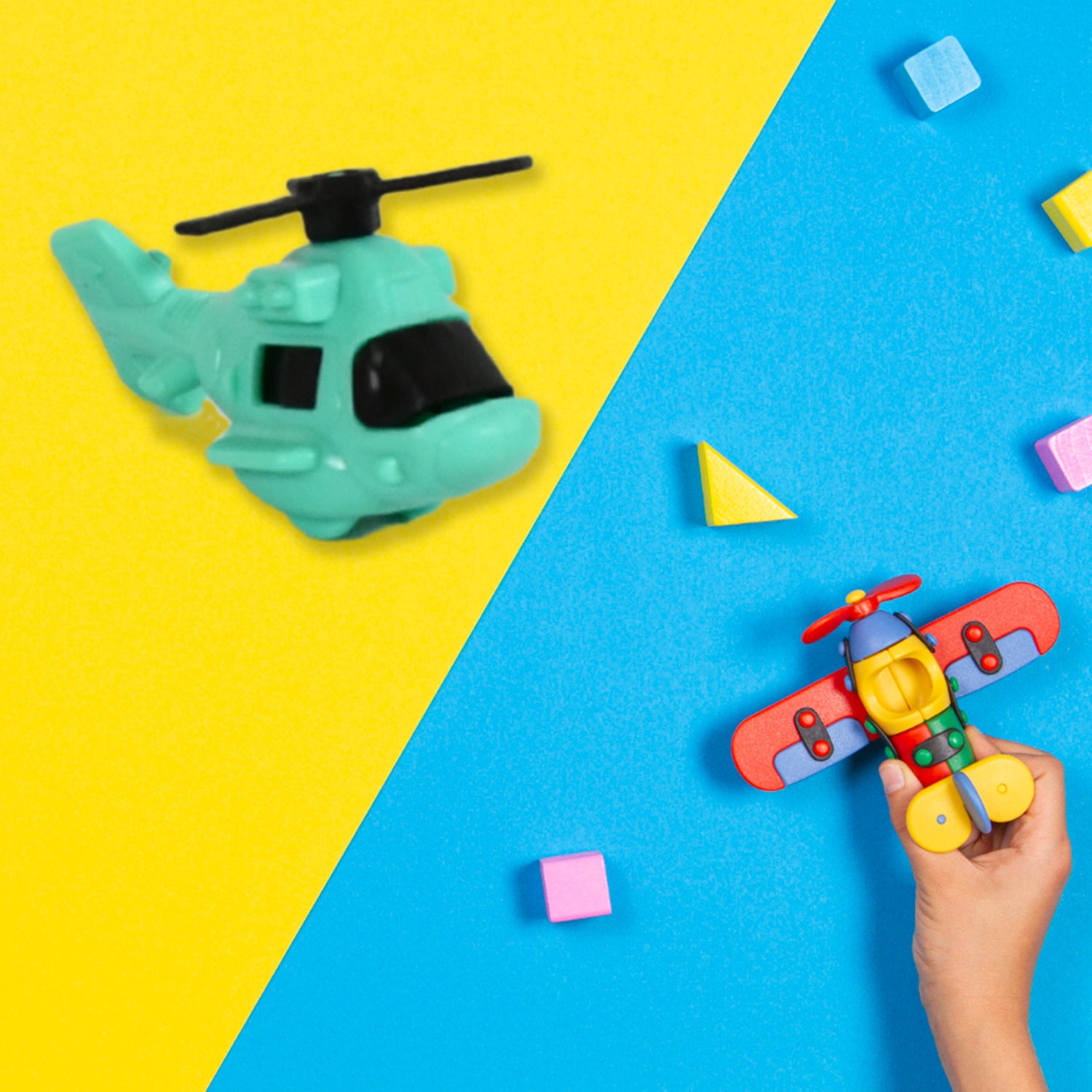 Small DIY Helicopter Toy – Rotating Tail and Wing Mini Kids Toy for Boys and Girls – Fun Interactive Helicopter Play Toy for Toddlers and Young Kids (30 pcs)
