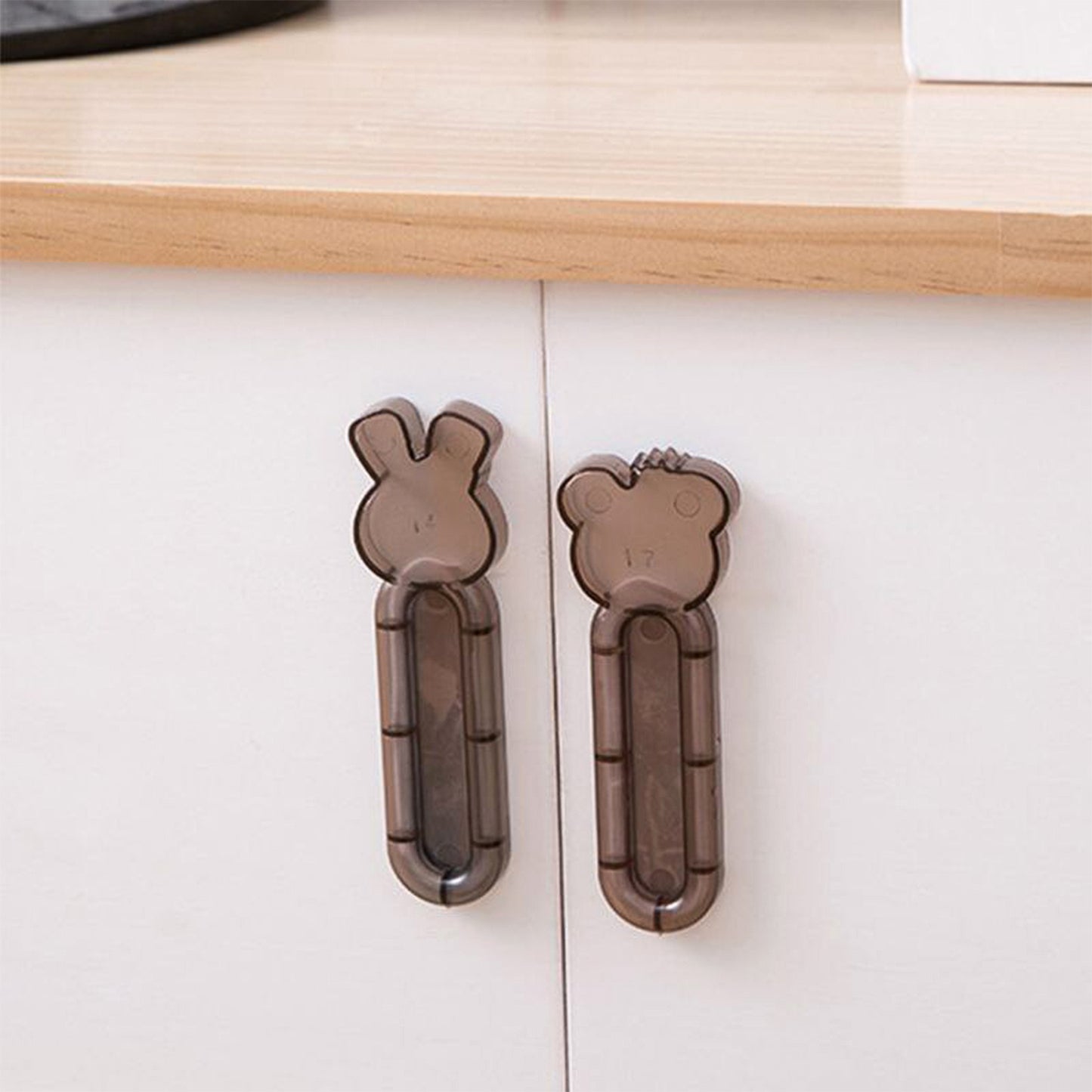 Self Stick Push Pull Helper Stick On Cabinet Handle and Drawer Knob for Kitchen Cabinets, Sliding Doors, Windows, Wardrobes and Drawers | 1 Pc