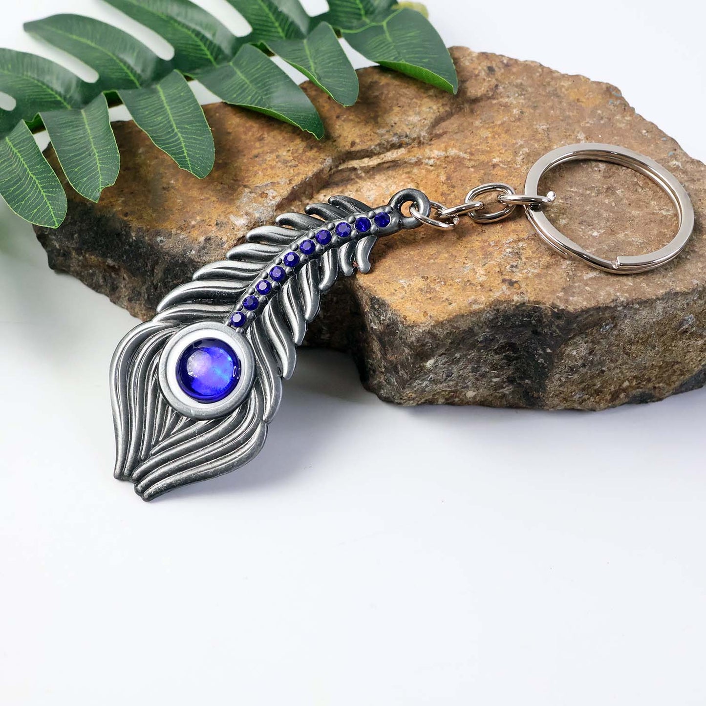 Elegant Metal Peacock Feather Keychain – Stylish Silver-Toned Key Ring with Blue Gem Design for Car, Bike, Home and Office Keys (1 Pc)