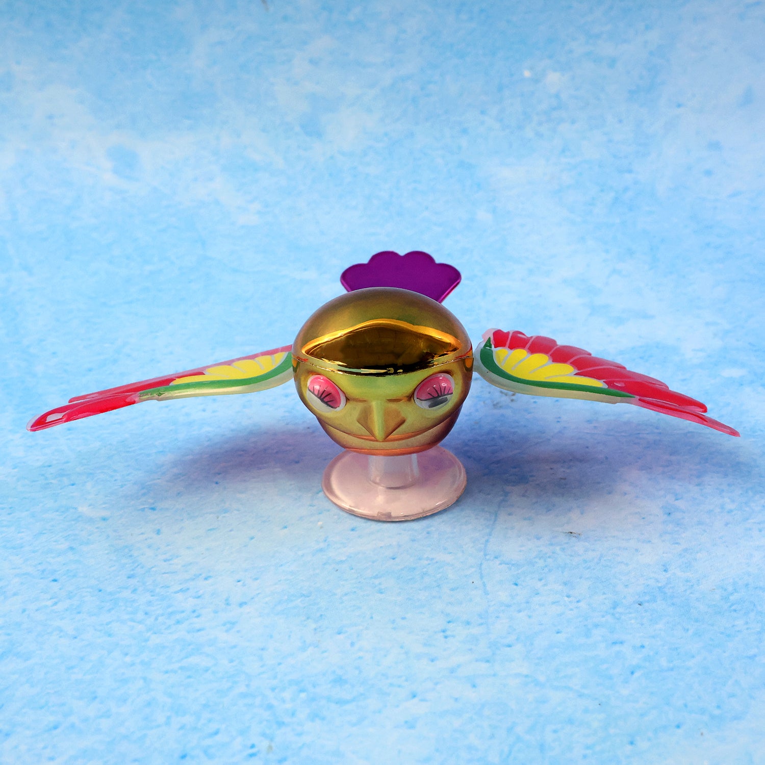 Wind Flying Bird Dashboard Decoration for Car & Motorcycle – Colorful Motion Decorative Toy (1 Pc)
