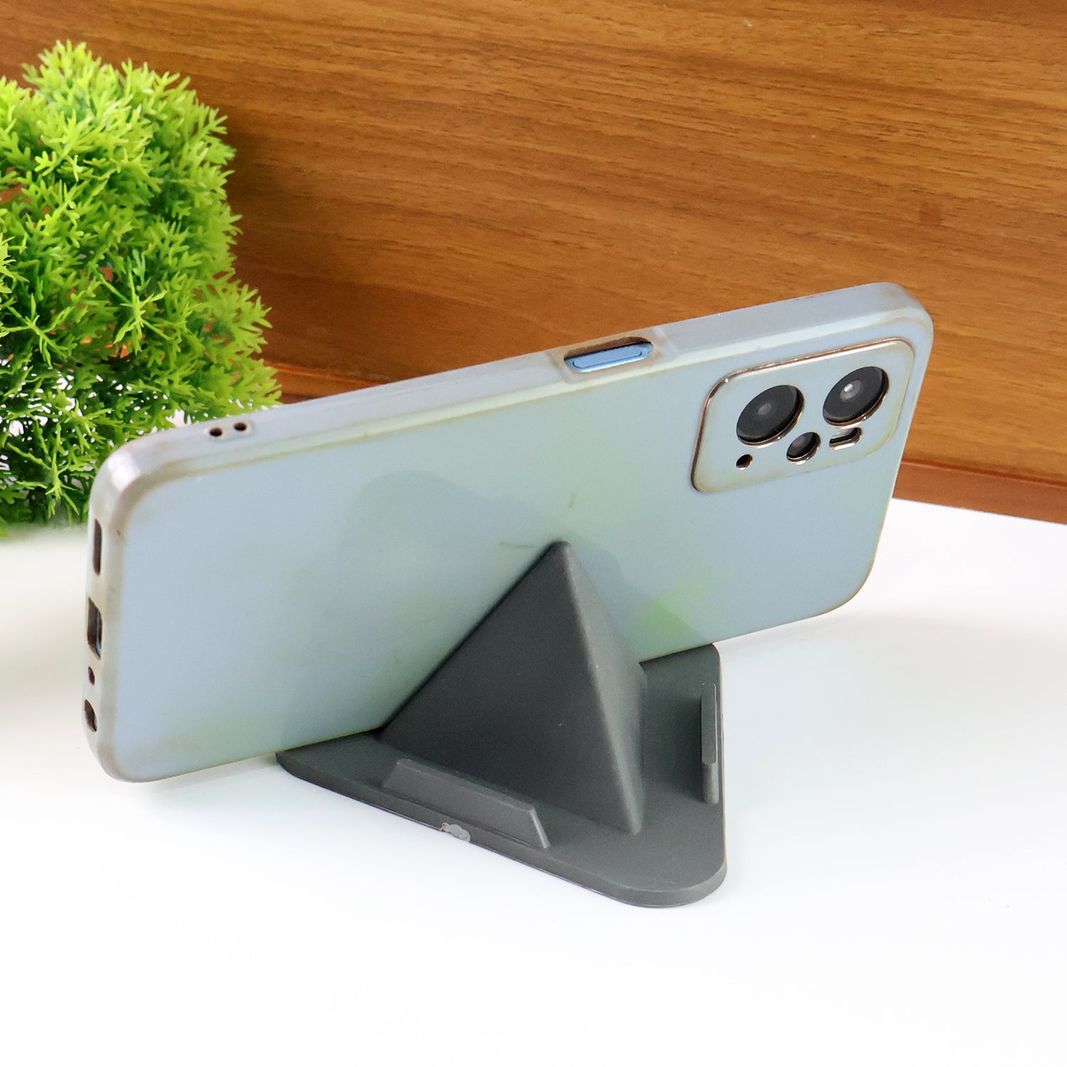 Universal Portable Three Sided Pyramid Shape Mobile Holder Stand for Smartphones and Tablets Adjustable Foldable Desktop Table Phone Stand