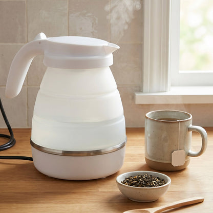 Collapsible Travel Electric Kettle 600ml Foldable Portable Silicone Water Boiler for Tea, Coffee, Milk, Instant Noodles and Hot Water with Detachable Power Cord (1 Pc)