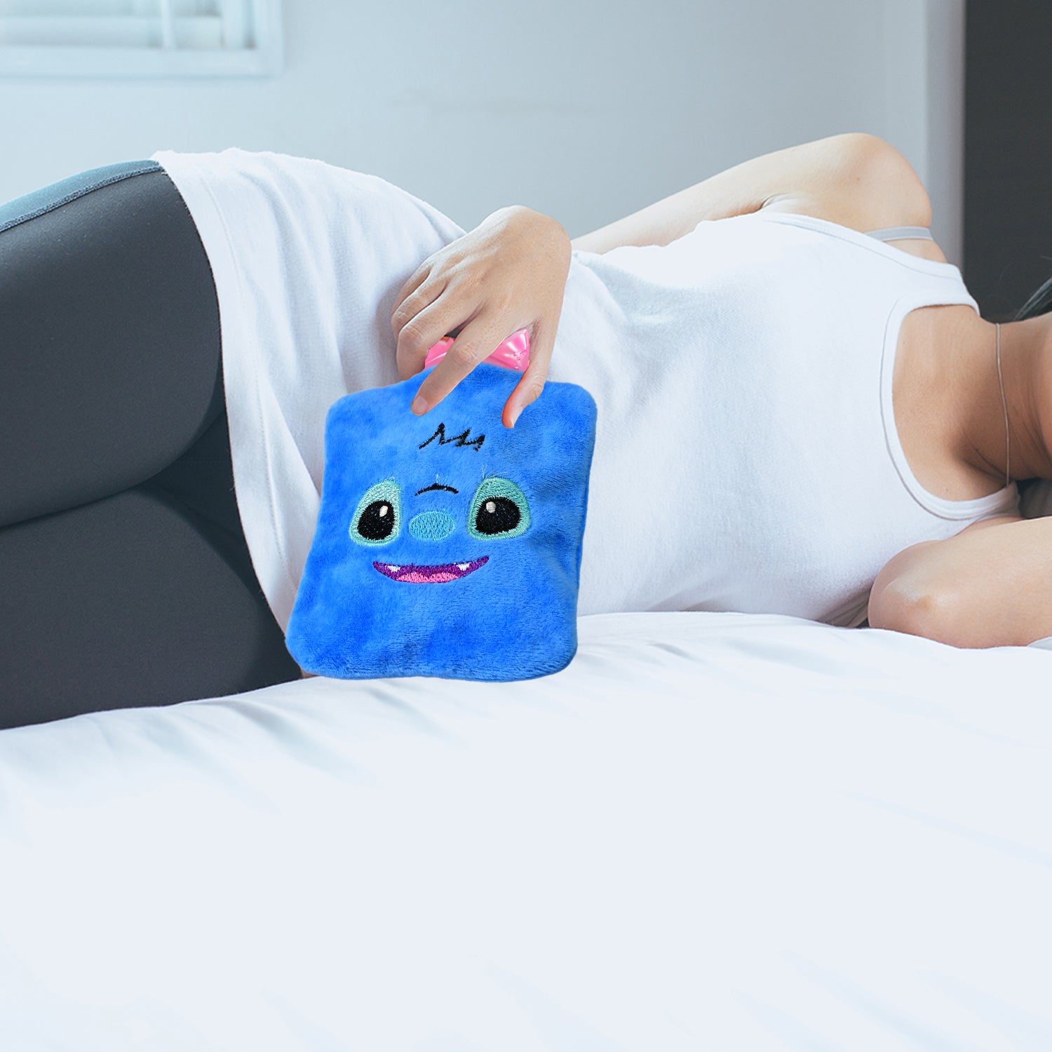 Blue Stitch Small Hot Water Bag with Soft Cover – Portable Natural Rubber Heat Therapy Bottle for Pain Relief, Menstrual Cramps, Neck, Shoulder, Back and Hand Warmer