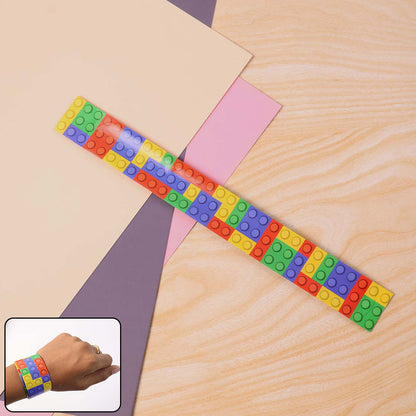 Colorful Snap Slap Bracelet Toy Set – 1 Pc Fun Wrist Band Toys for Kids, Multicolor Brick Pattern Snap-On Bracelets for Party Favors, Return Gifts and Playtime Fun