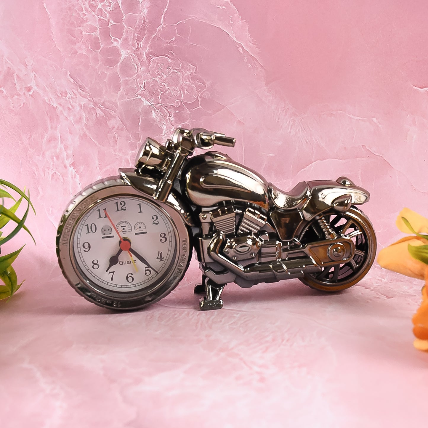 Motorcycle Shaped Analog Alarm Table Clock Decorative Bike Desk Clock Battery Operated for Home, Office and Bedroom Décor (1 Pc)