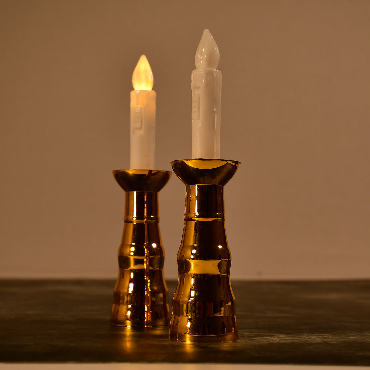 2 Pcs LED Flameless Candle Lights, Battery Operated Flickering Electric Candles with Gold Base &amp; Suction Cups for Window, Wedding, Christmas & Home Decoration