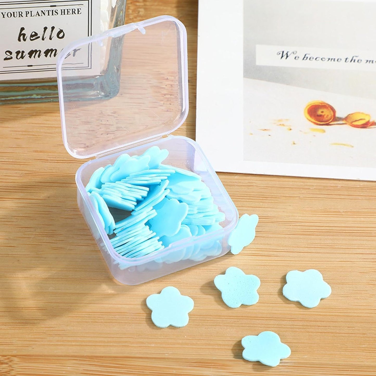 Mini Portable Travel Soap Paper Sheets – Flower Shape Disposable Paper Soap Flakes for Hand Cleaning, Hand Washing and Travel Hygiene – Approx 100 Pcs Set (Mix Color)