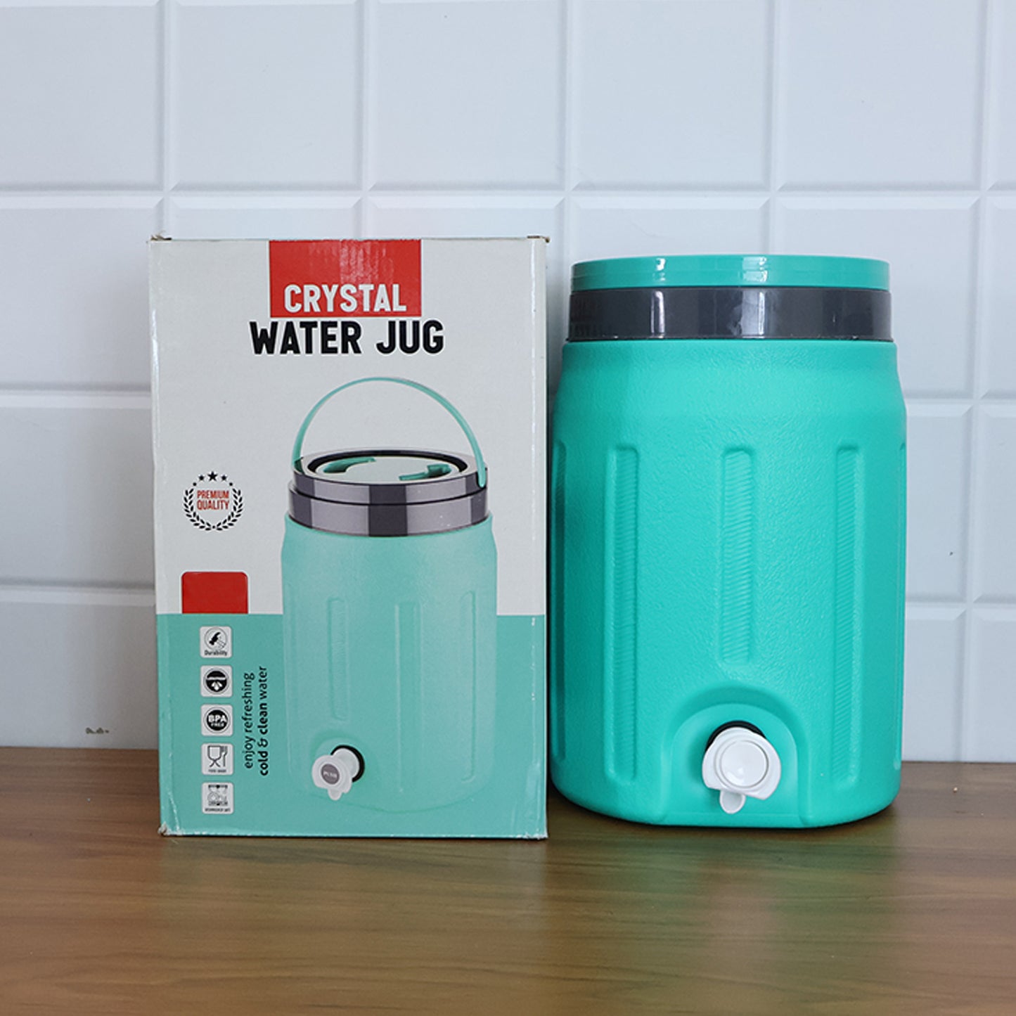 Water Jug with Insulated Water Storage 5.5 Litre Portable Cool Water Jug for Travel Home Office and Outdoor Use