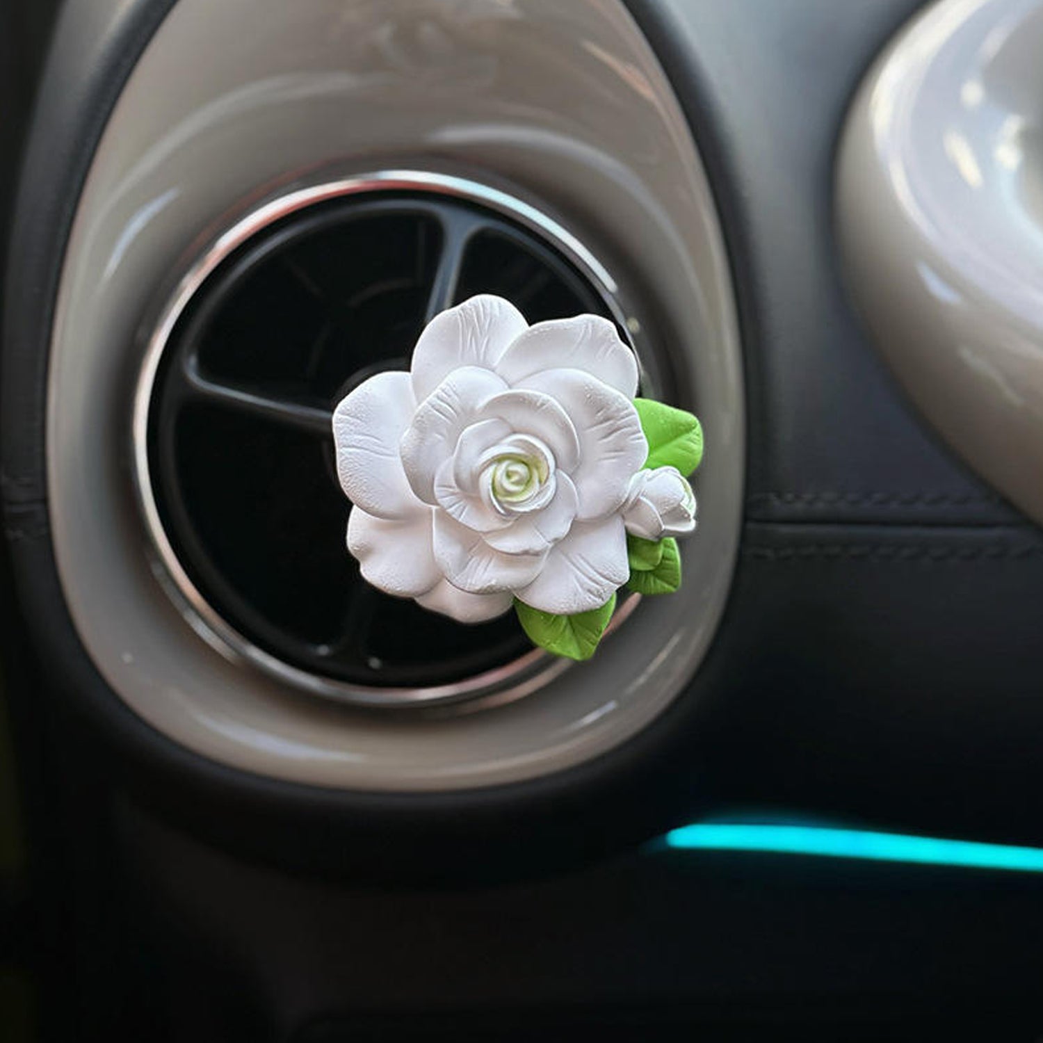Elegant Rose Flower Car Air Freshener Clip for AC Vent with Perfume Bottle 10ML Long Lasting Floral Fragrance Diffuser with Decorative Petal Design Car Interior Aromatherapy Accessory (1 Pc)