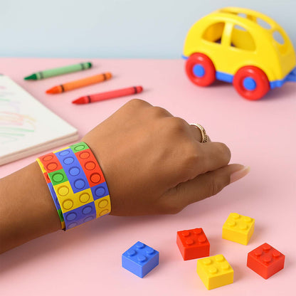 Colorful Snap Slap Bracelet Toy Set – 1 Pc Fun Wrist Band Toys for Kids, Multicolor Brick Pattern Snap-On Bracelets for Party Favors, Return Gifts and Playtime Fun