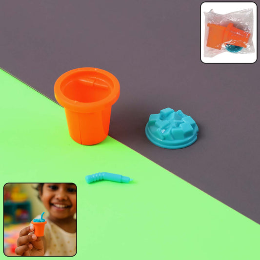 Mini Juice Cup Pretend Play Toy – Cute Set with Cup, Ice-Cube Lid and Straw – Bright Colors, Child-Safe Plastic, Pocket-Size Collectible for Kids’ Role Play, Return Gifts and Dollhouse Accessories (1 Pc)