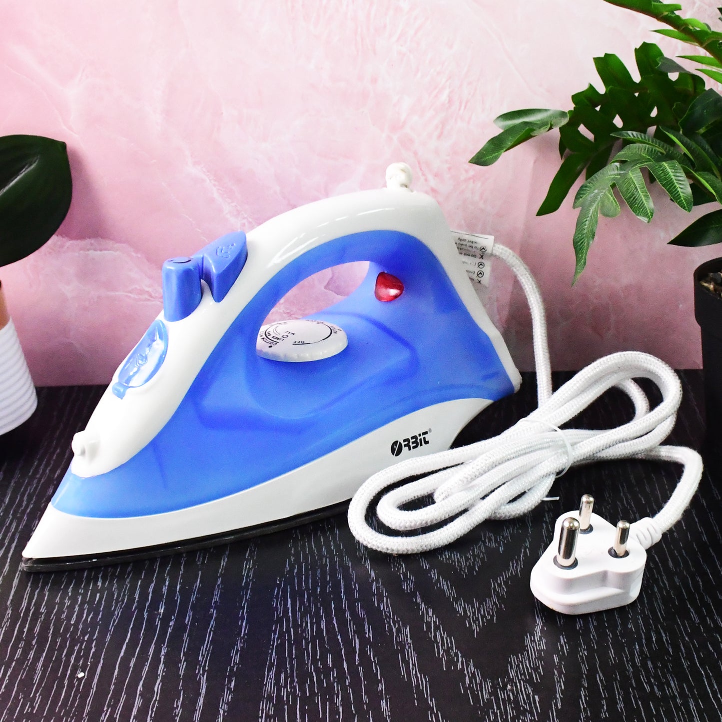 Orbit 1200W Steam Iron with Adjustable Temperature Control – Non-Stick Soleplate, Steam and Spray Function, Lightweight Electric Iron for Home and Office