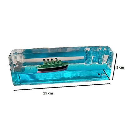 Floating Liquid Motion Cruise Ship Dashboard Ornament Unsinkable Titanic Iceberg Acrylic Paperweight for Car Interior Home Office Desk Decoration