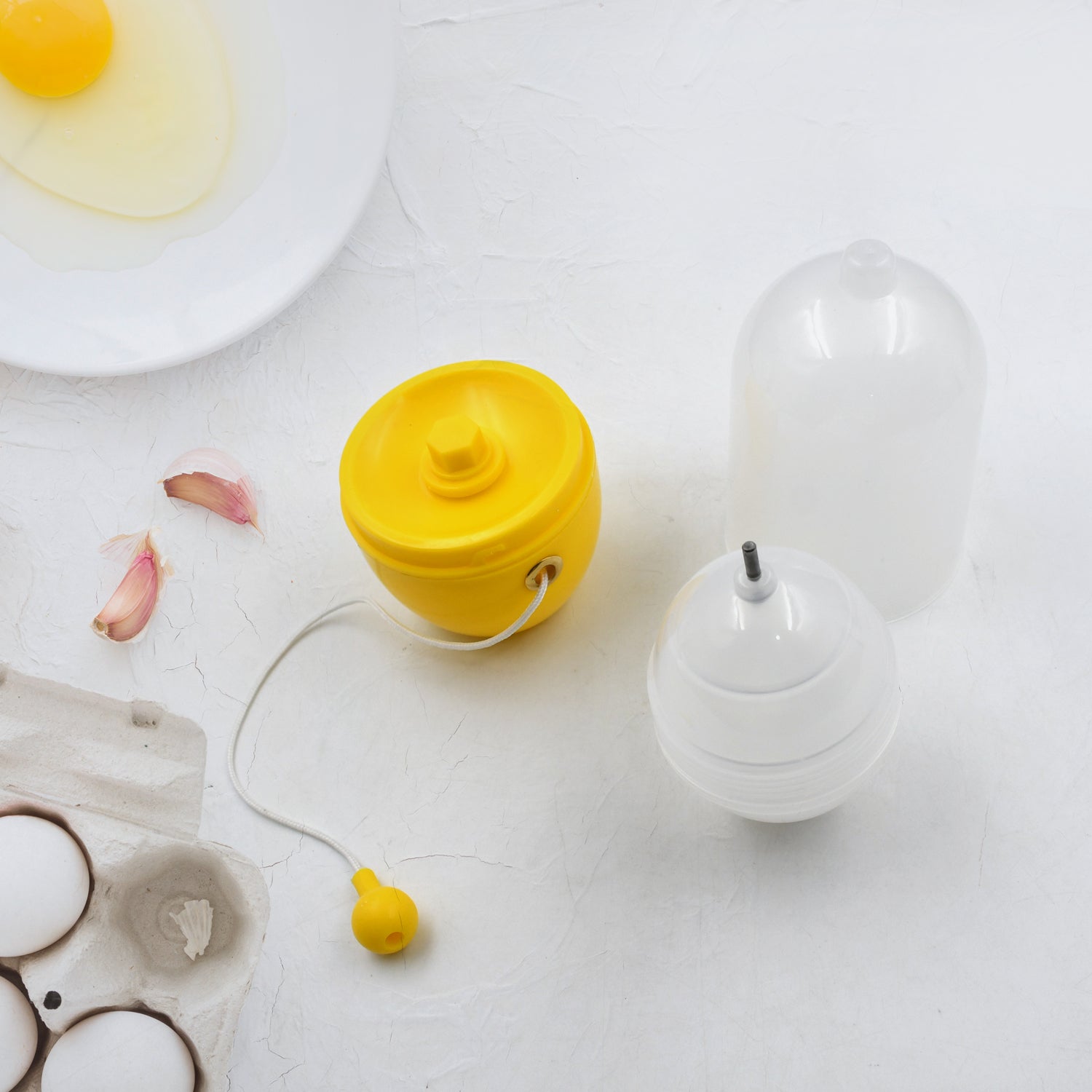 Manual Egg Puller Scrambler – Household Golden Egg Maker, Egg Yolk Mixer Without Breaking Shell, Portable Kitchen Egg Mixing Tool (1 Pc)