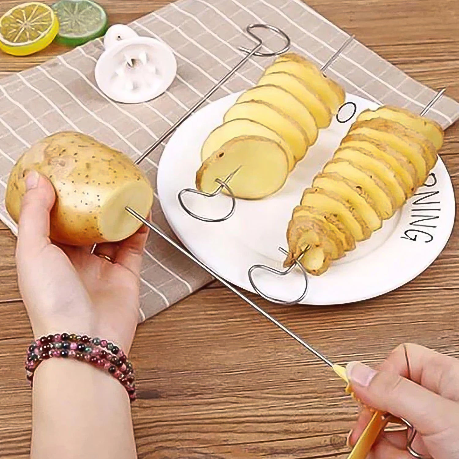 Potato Spiral Cutter and Tornado Twister Slicer for Curly Chips and Vegetable Spiral Cutting with 4 Skewers (1 Set)