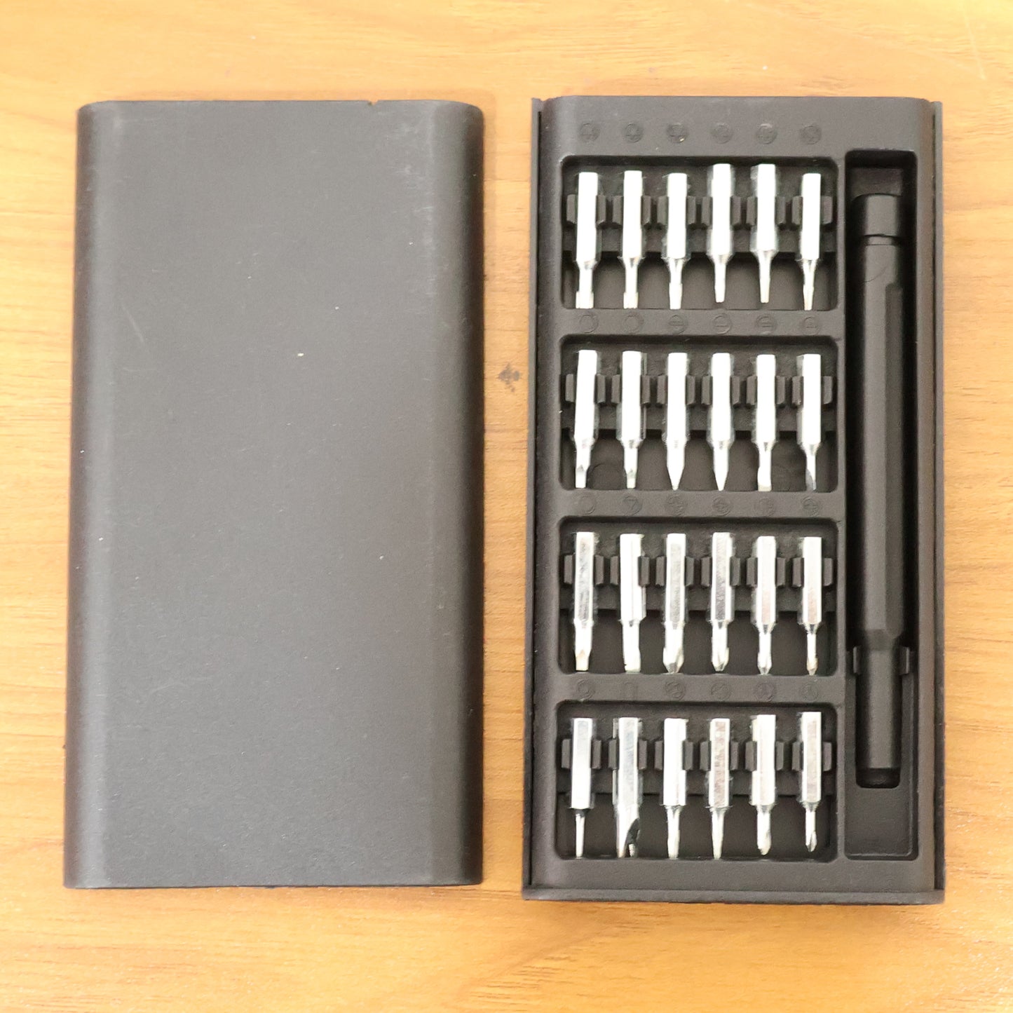 24 in 1 Precision Screwdriver Tool Kit Small – Compact Mini Repair Set with Interchangeable Bits