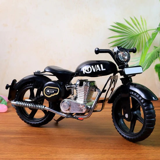 Metal Bullet Bike Toy Model Miniature Motorcycle with Free Rolling Wheels and Side Stand for Kids and Collectors (1 Pc Mix Color)