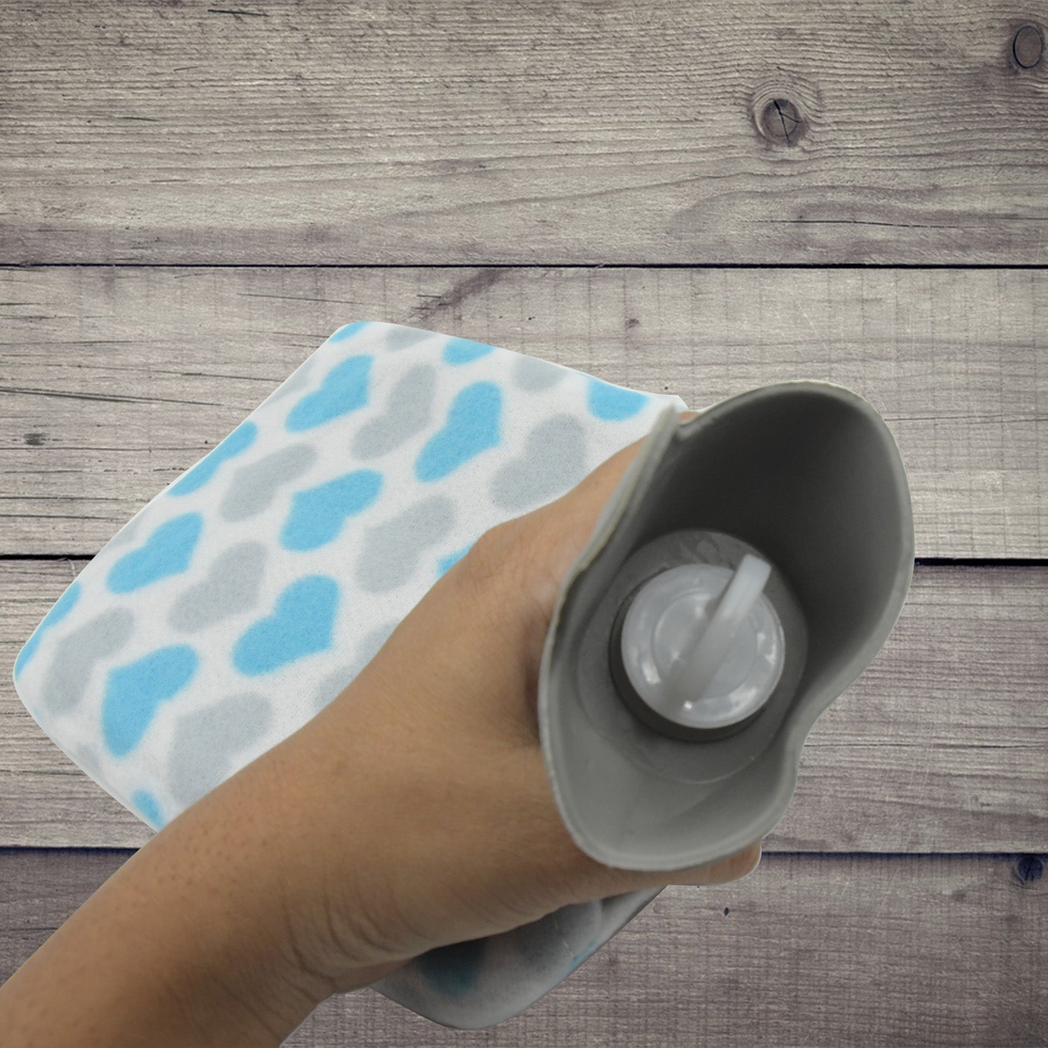 Hot Water Bag with Soft Cover for Pain Relief – Leak Proof Heat and Cold Therapy Bottle for Neck, Shoulder, Back Pain, Menstrual Cramps, Hand and Feet Warmer (1 Pc)