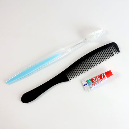 3-in-1 Travel Personal Hygiene Kit – Toothbrush, Toothpaste and Comb Set for Convenient Hygiene on the Go
