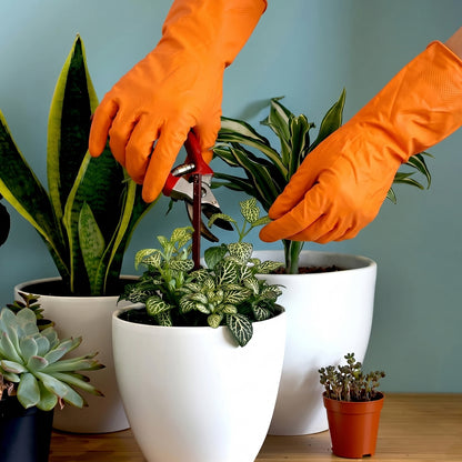 Large Orange Rubber Cleaning Gloves for Dishwashing and Household Cleaning, Reusable Waterproof Gloves for Kitchen, Bathroom and Daily Chores (1 Pair)