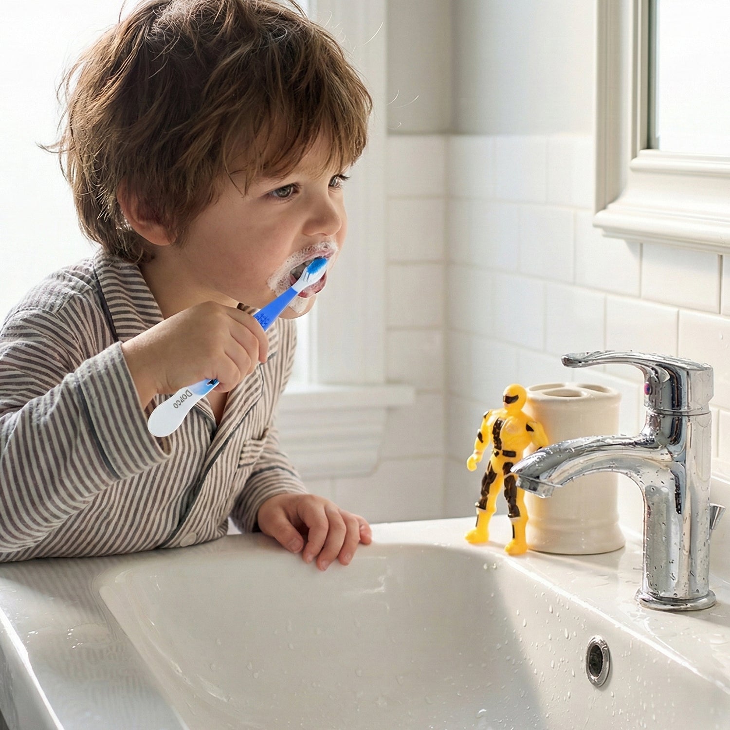 Kids Toothbrush Set With Cartoon Robot Toy