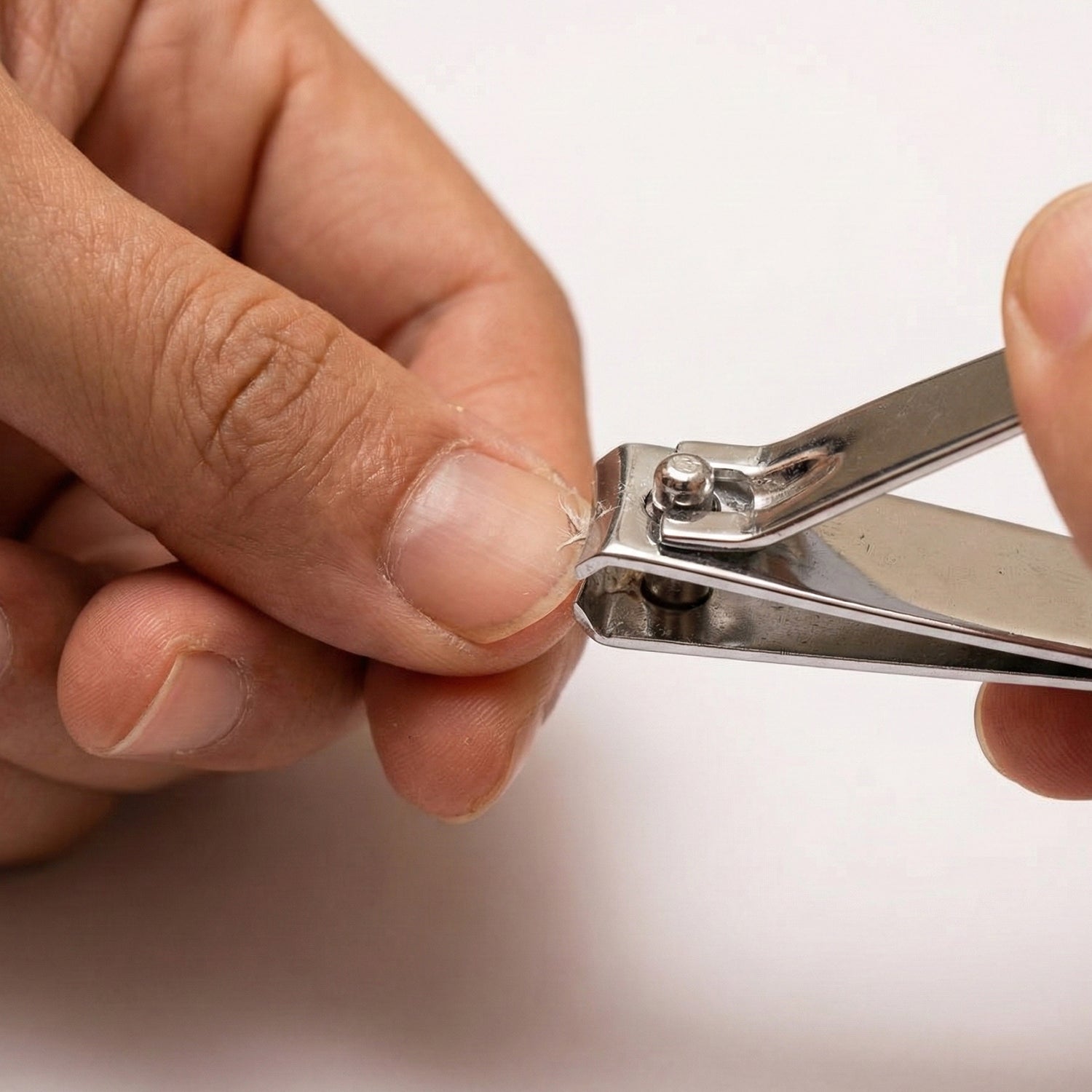 Premium Heavy-Duty Stainless Steel Nail Cutter with Built-In Nail File | Sharp Anti-Slip Nail Clipper for Fingernails, Toenails, Clean Trimming & Precise Grooming (1 Pc)