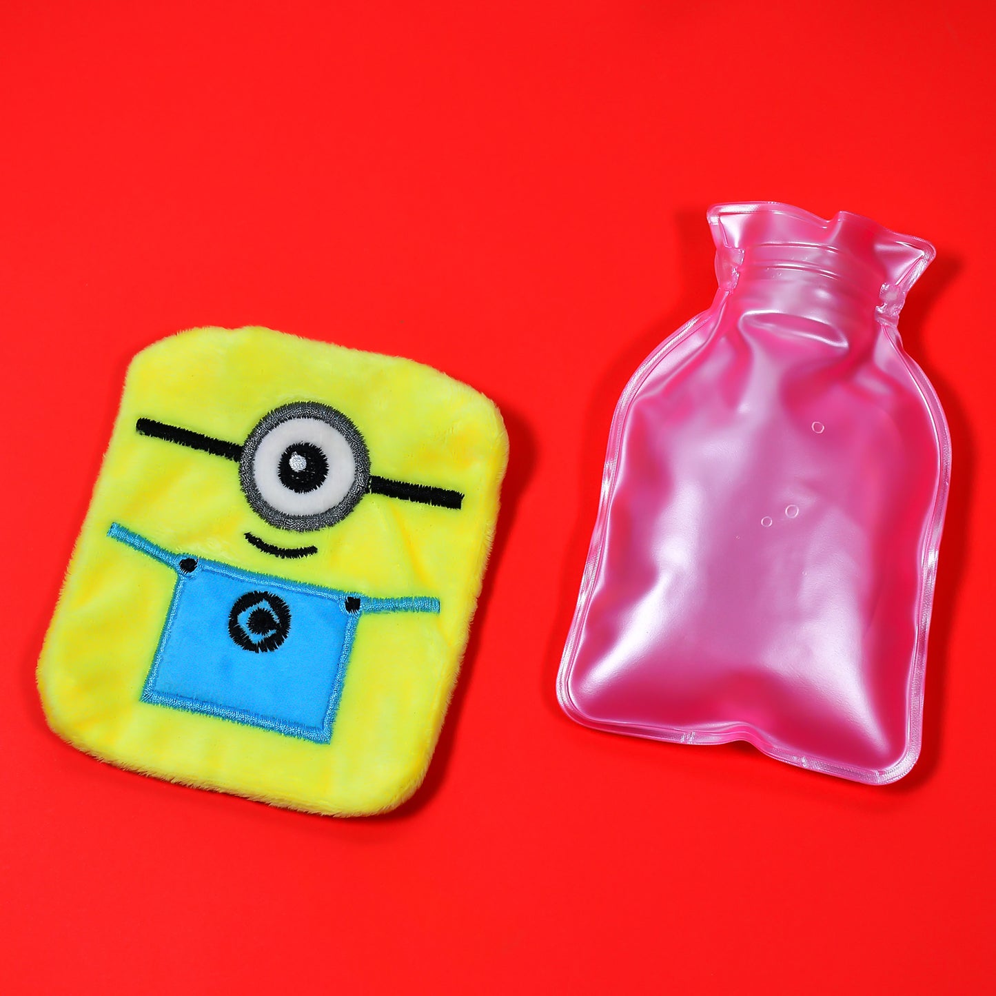 Minions Small Hot Water Bag with Soft Cover – Portable Natural Rubber Heat Therapy Bottle for Pain Relief, Menstrual Cramps, Neck, Shoulder, Back and Hand Warmer