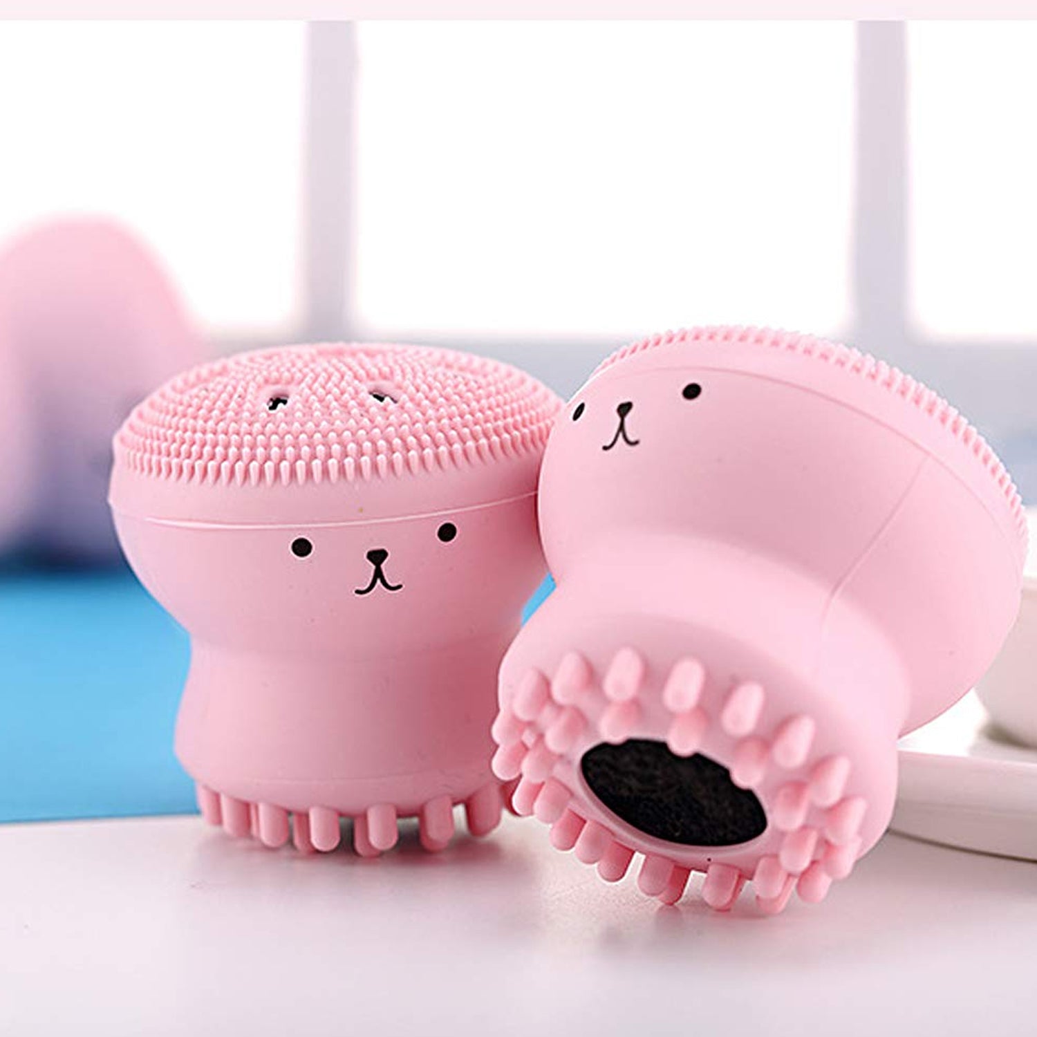 Cute Octopus Silicone Facial Cleansing Brush and Face Scrubber Massager for Deep Cleansing, Exfoliation and Skincare (1 Pc)