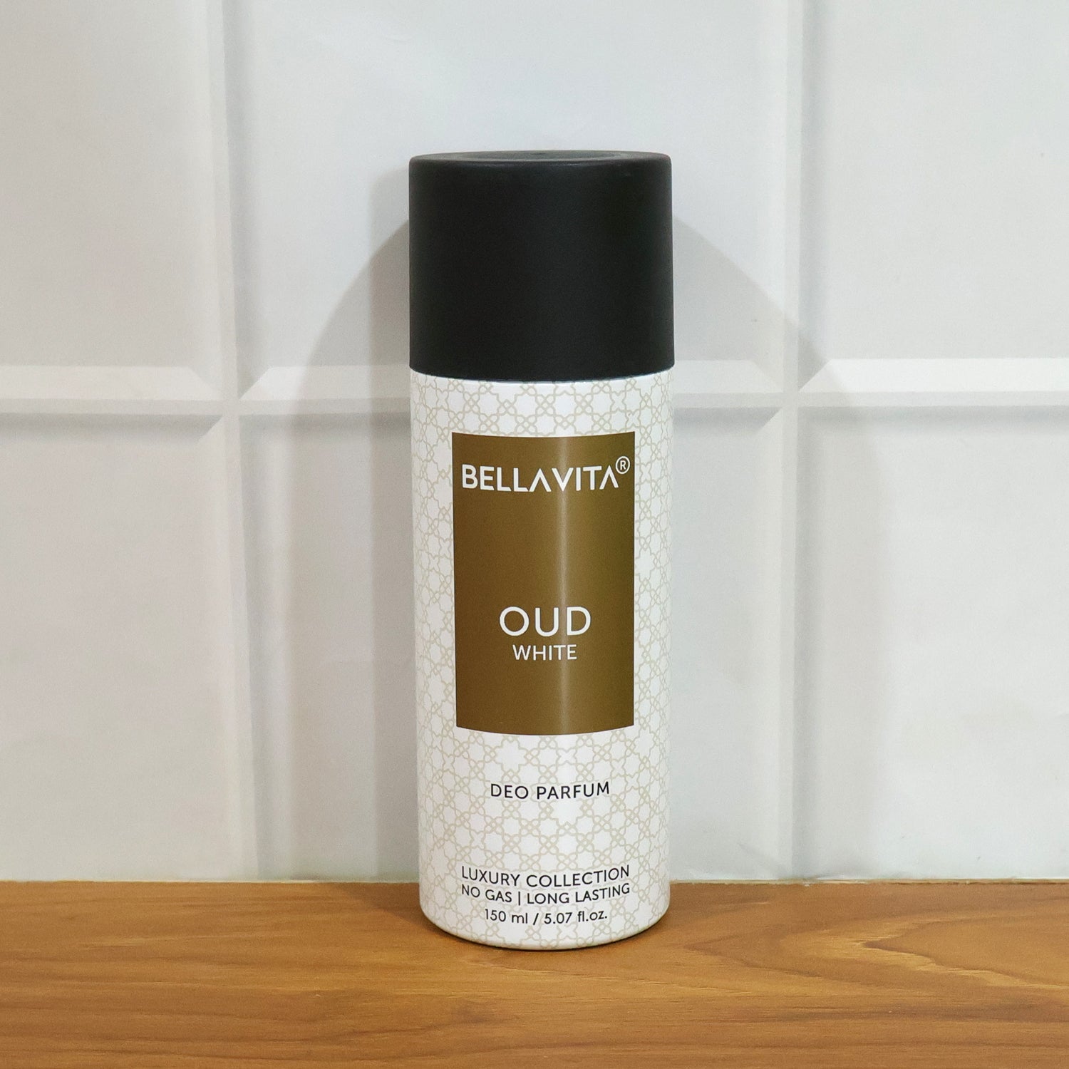 Bellavita Oud White Luxury Collection Deo Perfume Body Spray For Men & Women 150 Ml