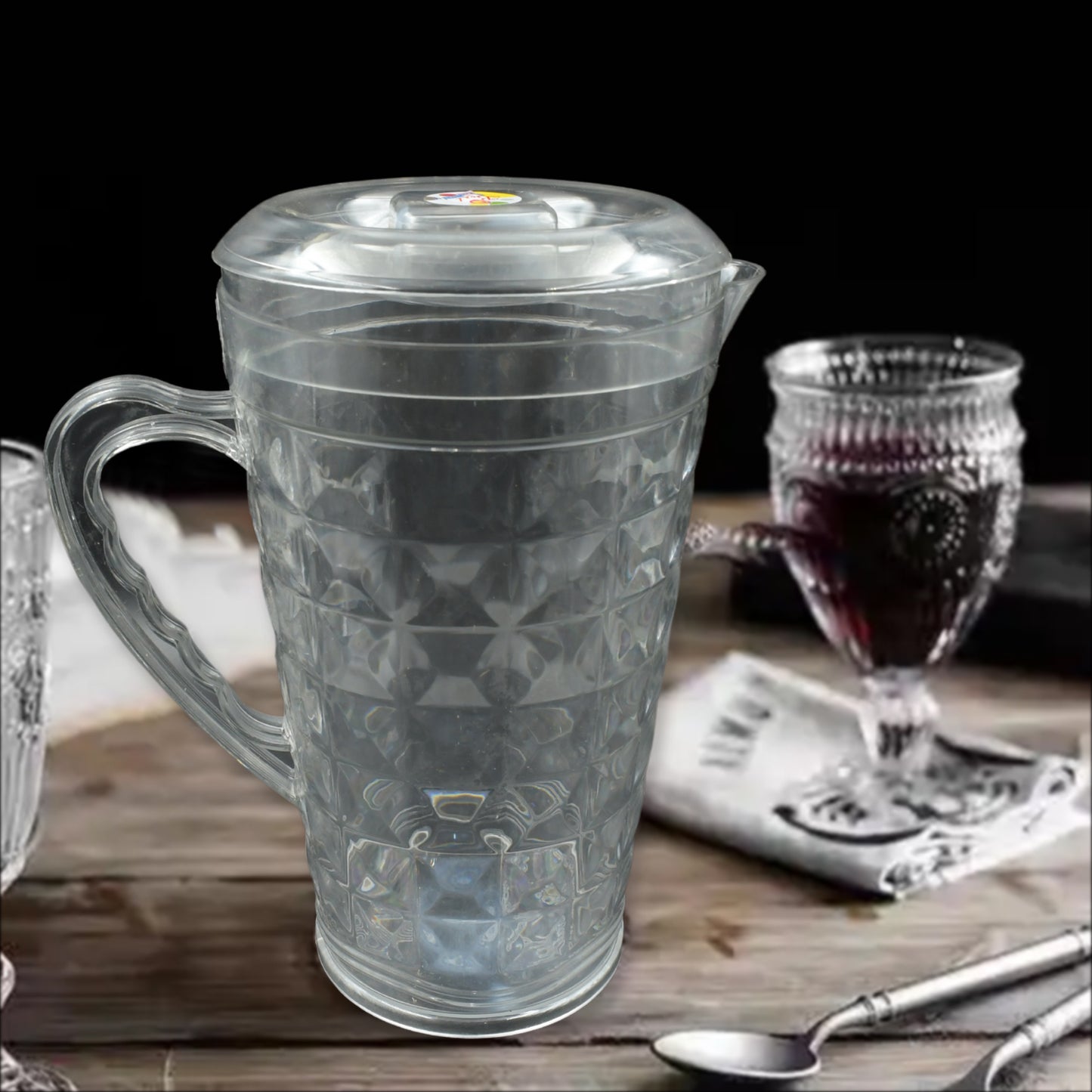 Mocktail PET Plastic Jug with Lid Transparent Diamond Cut Beverage Pitcher Reusable BPA Free Water Jug for Home and Restaurants