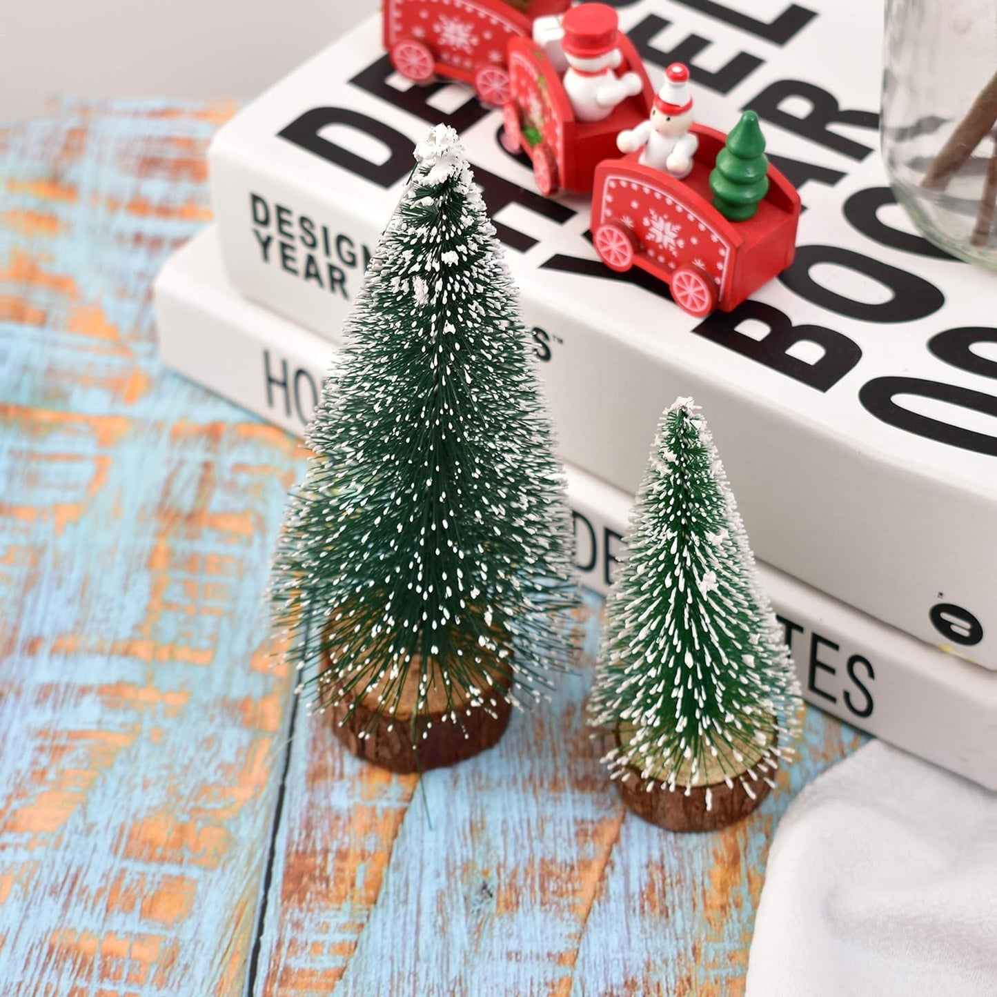 Mini Artificial Christmas Tree with Snow Effect – Small Green Fir Tree with Wooden Base – 1 Pc