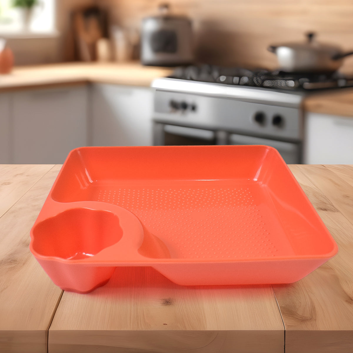 Plastic Dumpling Serving Plate with Sauce Compartment, Divided Snack Tray for Momos, Nachos, Reusable Round Dip Plate for Parties (1 Pc, 18×16 cm)
