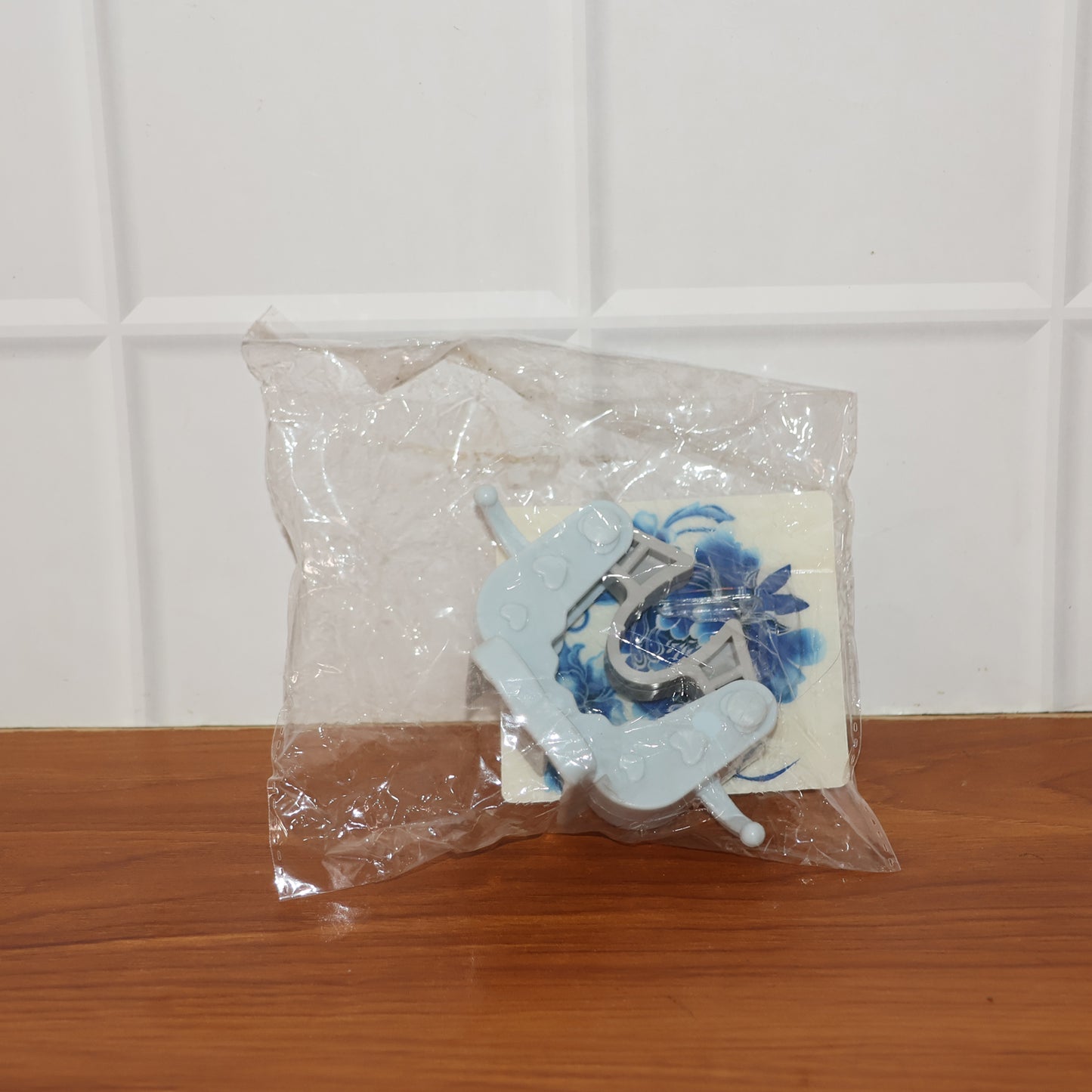 Wall Mounted Mop And Broom Holder Clip (1 Pc)